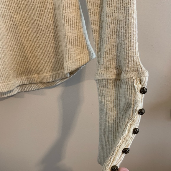 Free people beautiful bohemian top . - Picture 4 of 5